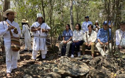 Acompañamos a nuestro Gobernador a recibir de la ministra Susana Muhammad la resolución de ampliación del Parque Natural SNSM que aumenta 172.458ha el área protegida