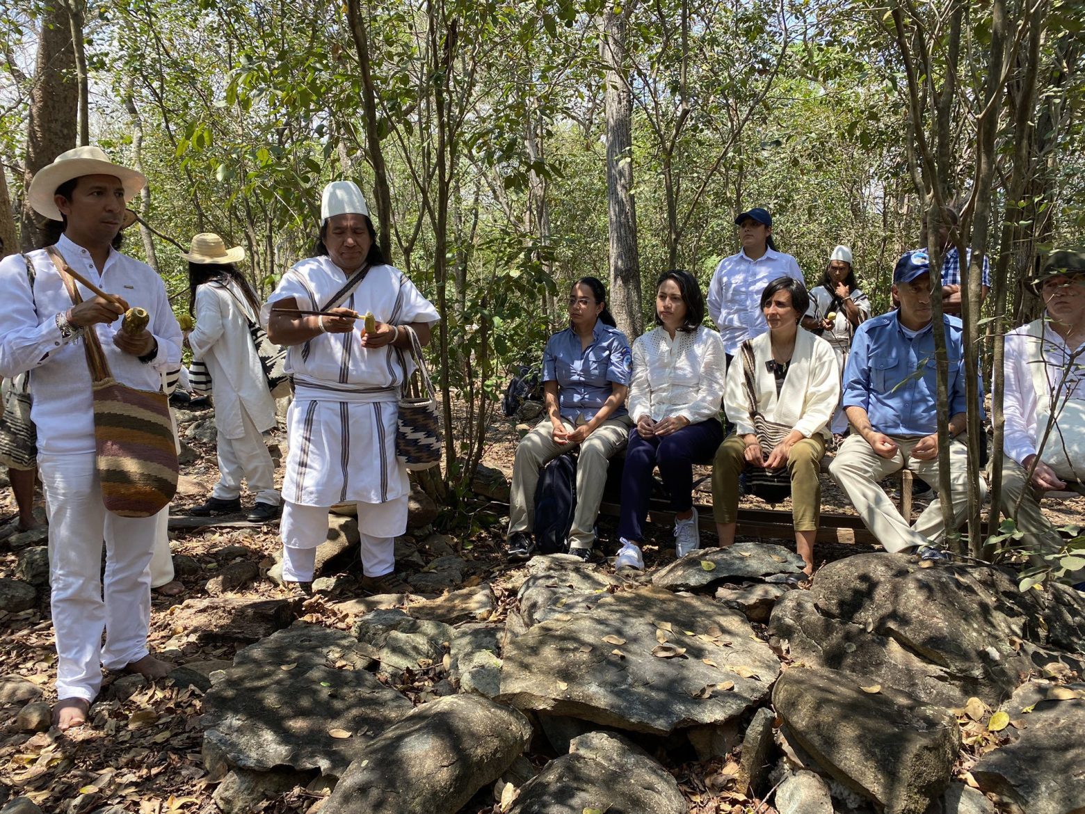 Acompañamos a nuestro Gobernador a recibir de la ministra Susana Muhammad la resolución de ampliación del Parque Natural SNSM que aumenta 172.458ha el área protegida