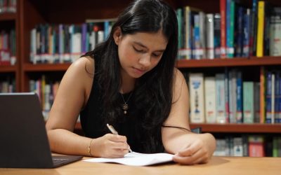 Conéctate gratis desde tu celular, tableta o PC en la biblioteca